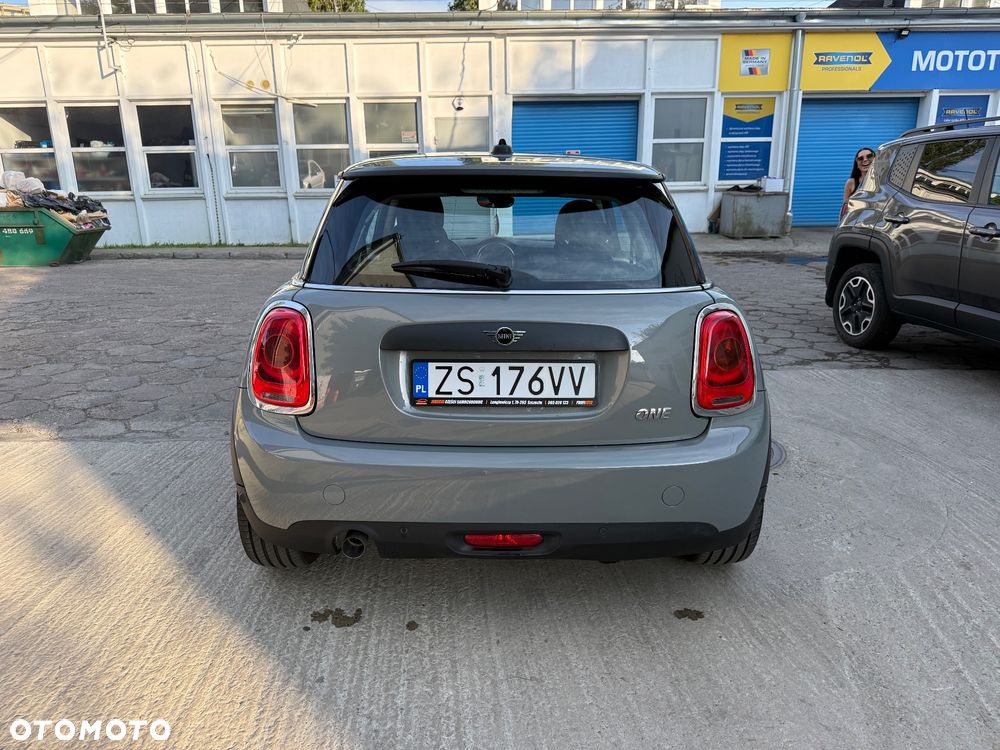 MINI ONE - 6