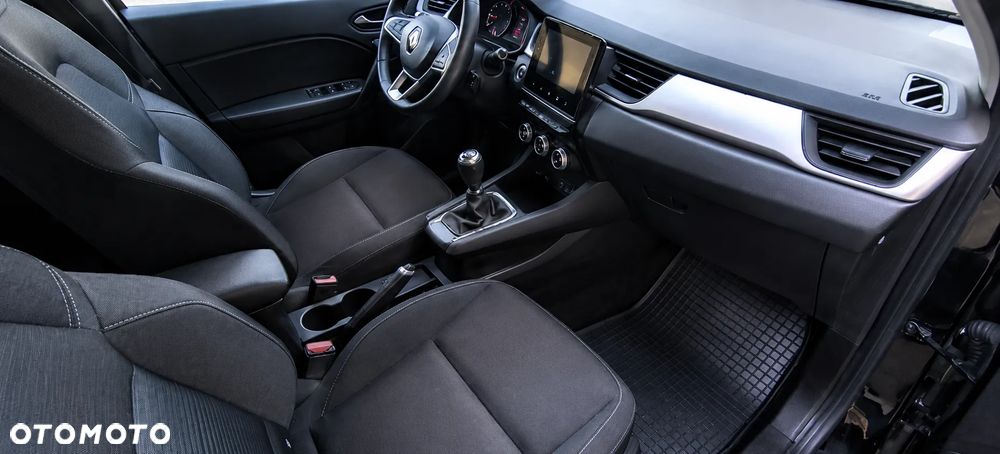Renault Captur - 32