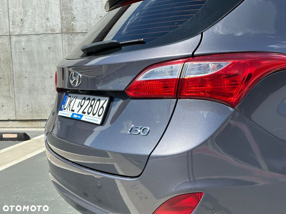 Hyundai i30 1.6 CRDi BlueDrive Comfort - 16