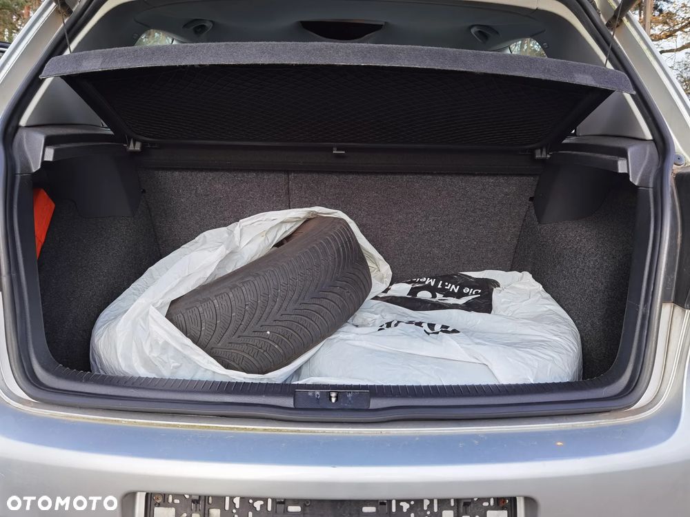 Volkswagen Golf 1.4 Comfortline - 15