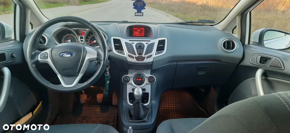 Ford Fiesta 1.25 Titanium - 8