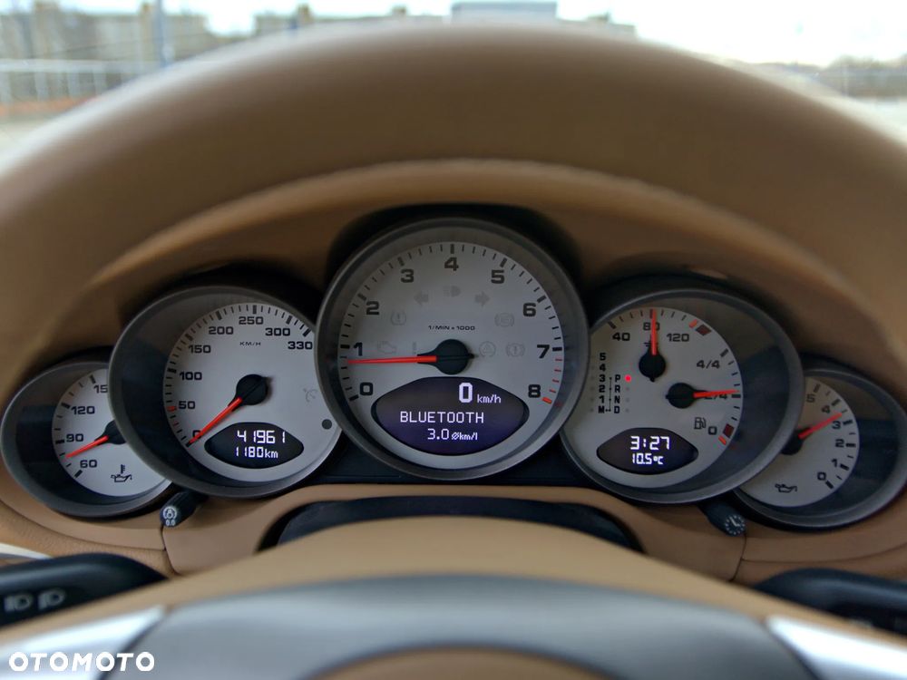 Porsche 911 Carrera 4 S Tiptronic - 27
