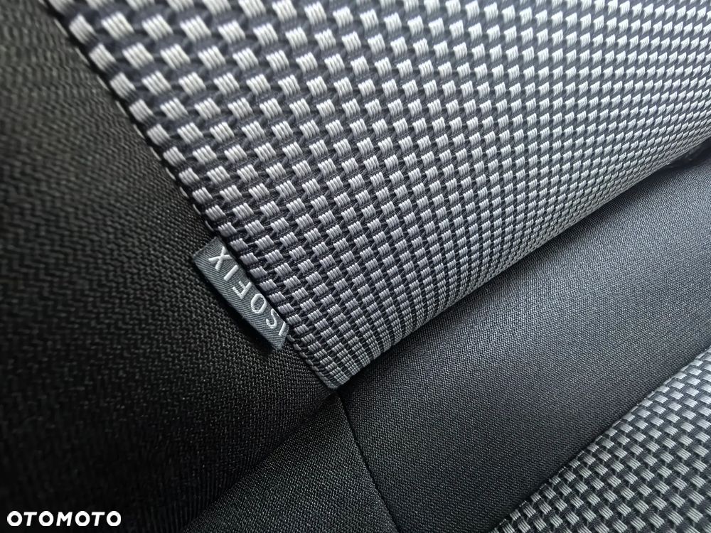 Kia Ceed 1.6 GDI Platinum Edition - 32