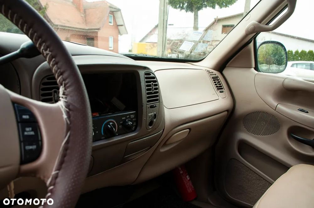 Ford F150 - 27