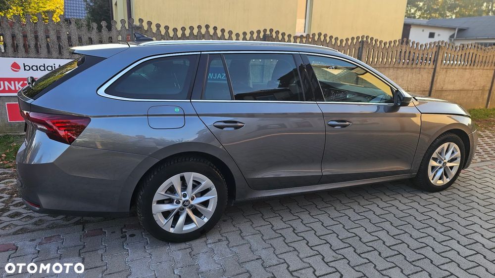 Skoda Octavia 1.5 TSI mHEV Selection DSG - 6