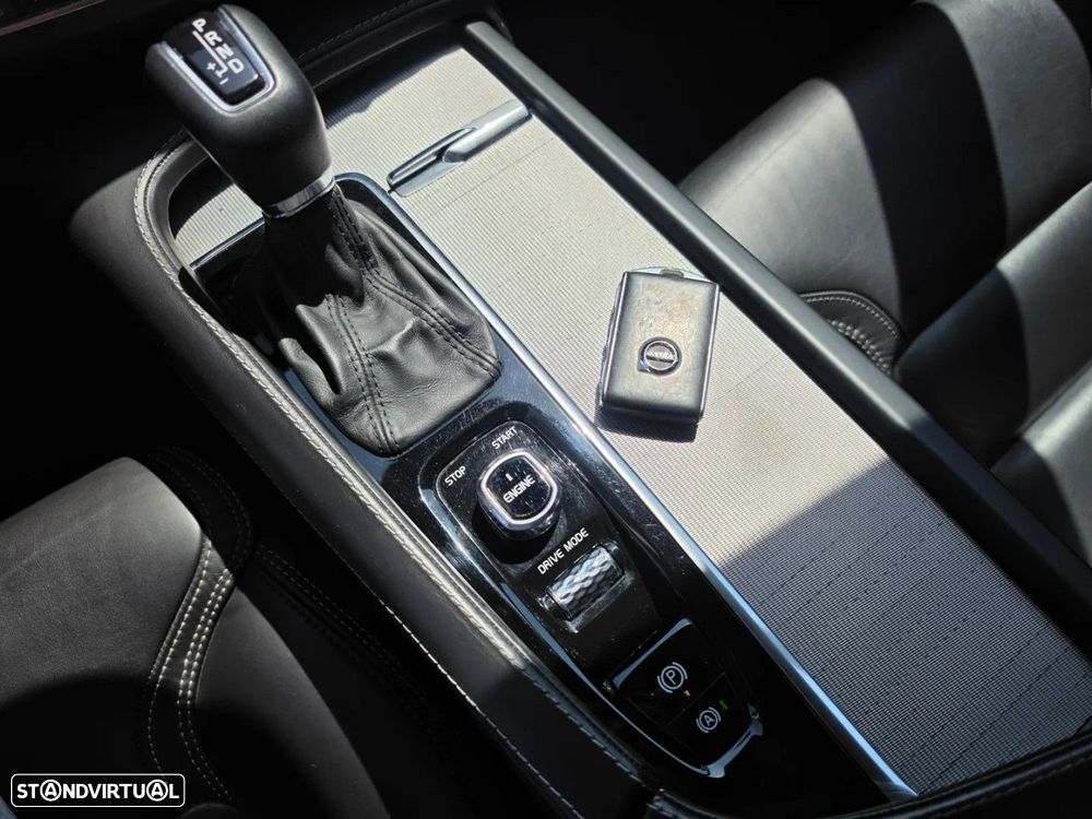 Volvo V90 2.0 D4 Inscription Geartronic - 24