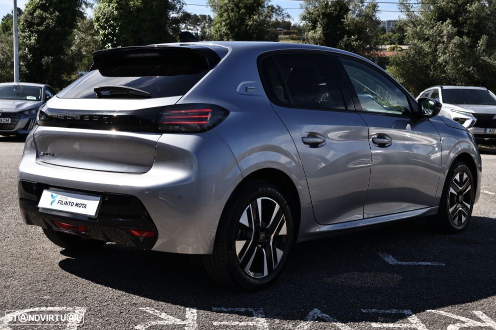 Peugeot e-208 51 kWh Allure - 3
