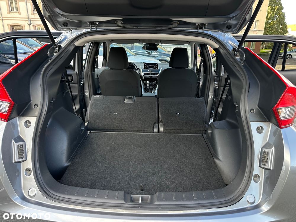 Mitsubishi Eclipse Cross 1.5 T Intense - 21