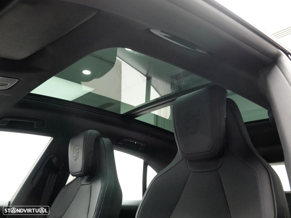 Porsche Macan Electric 4S - 26