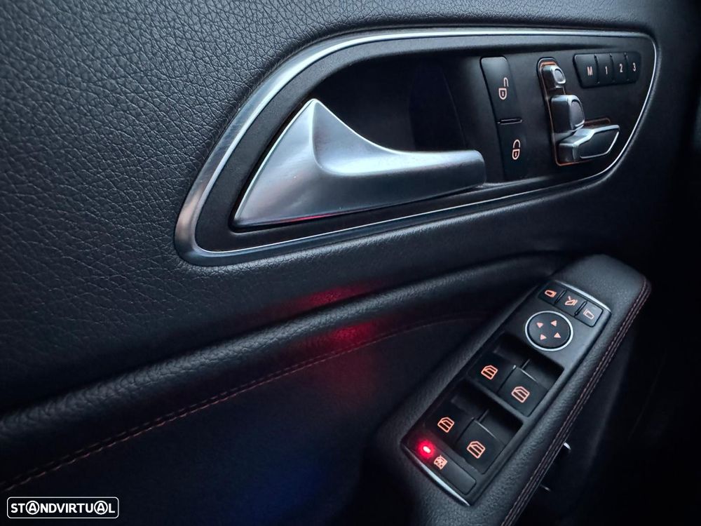 Mercedes-Benz GLA 45 AMG 4-Matic - 21