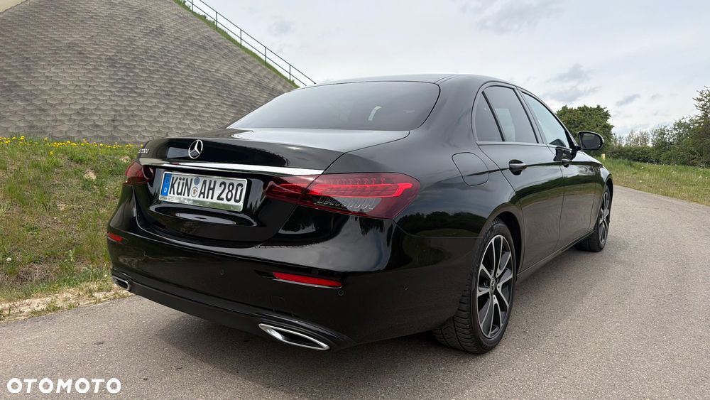 Mercedes-Benz Klasa E 220 d 9G-TRONIC - 13