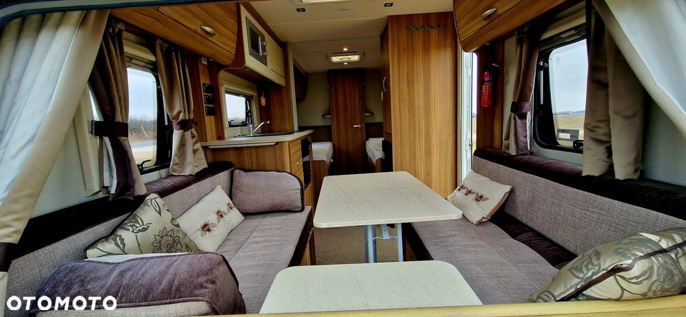 Elddis Xplore 574 - 12