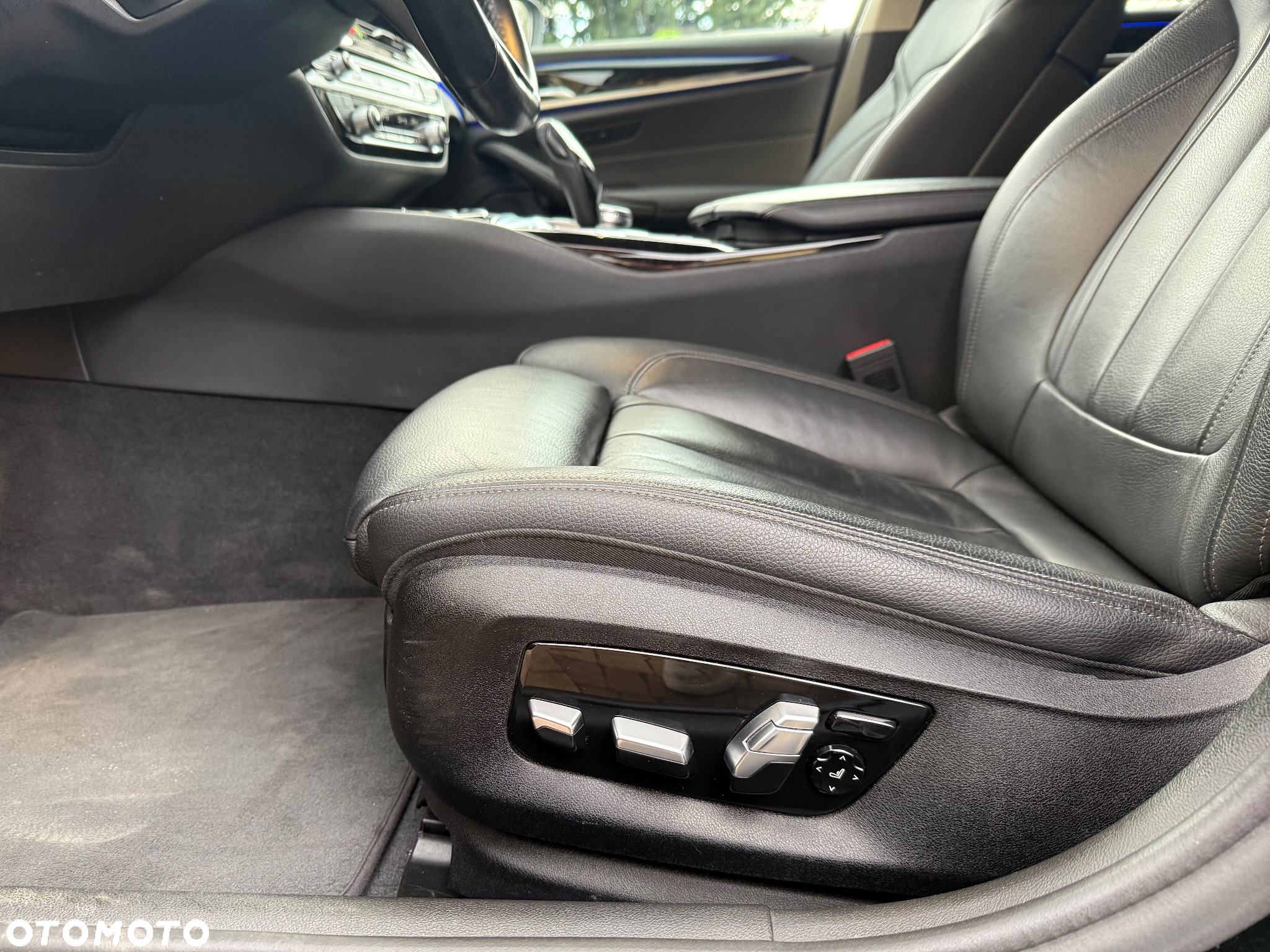 BMW Seria 5 520d Touring Luxury Line - 21