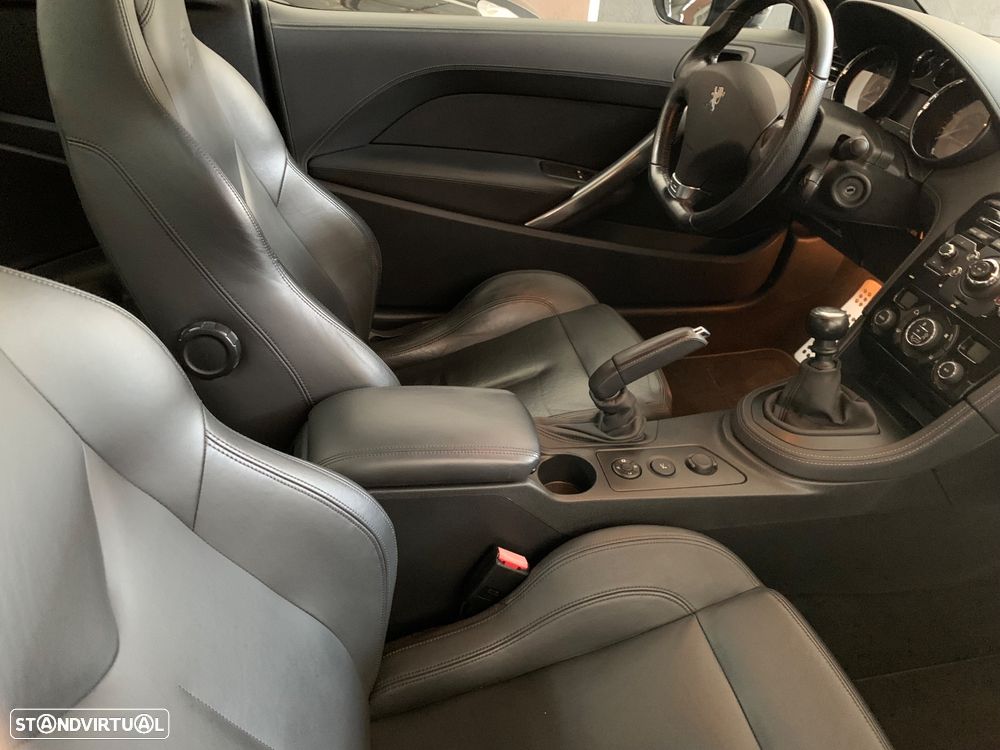 Peugeot RCZ 1.6 200 THP - 20