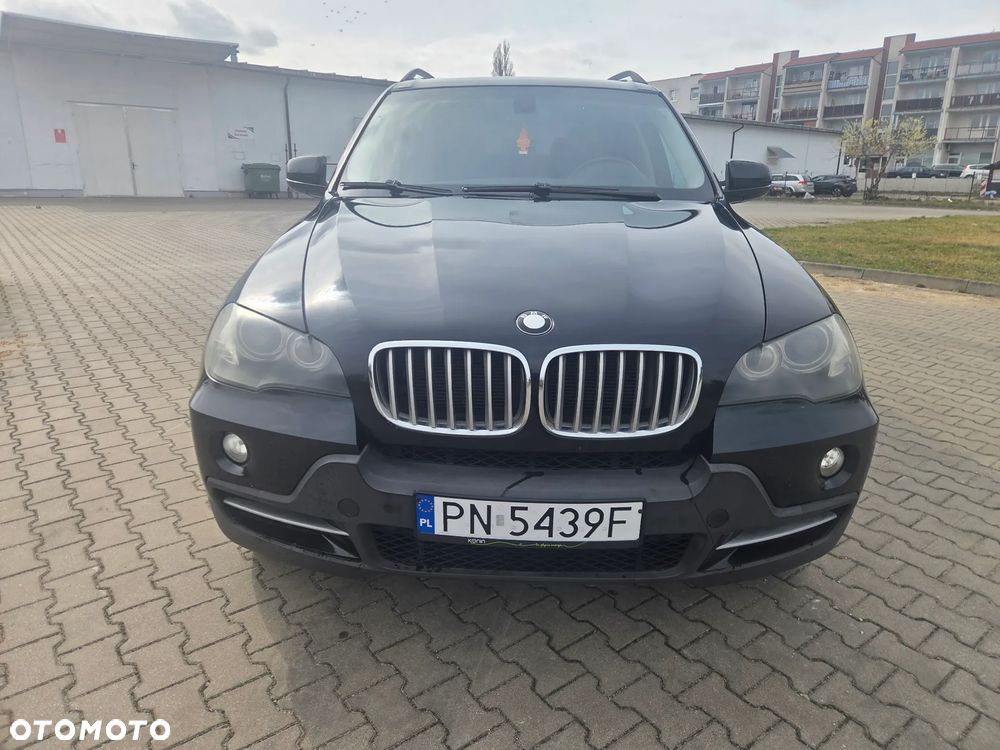 BMW X5 xDrive48i - 2