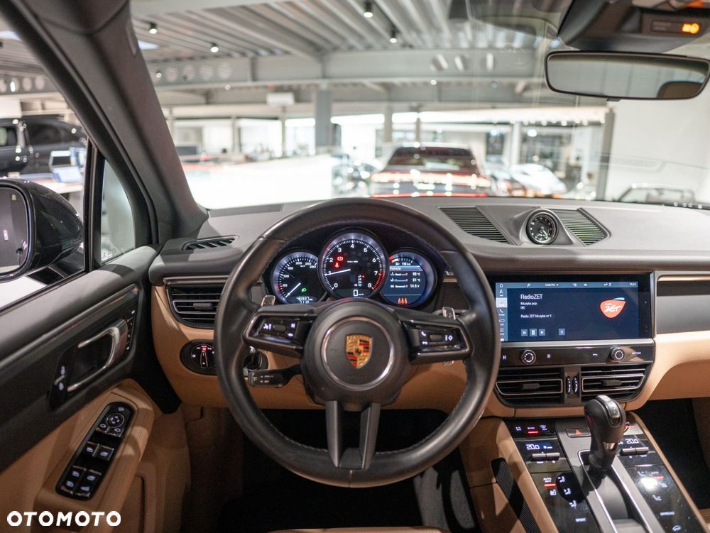 Porsche Macan - 36