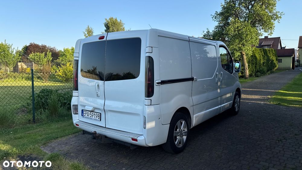 Opel Vivaro - 4