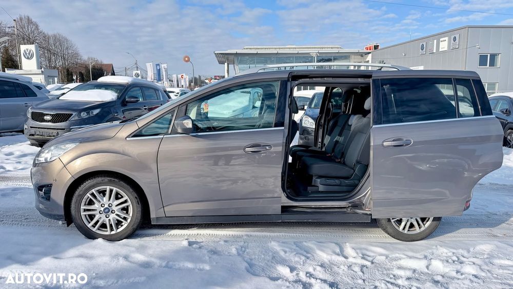 Ford Grand C-Max - 15