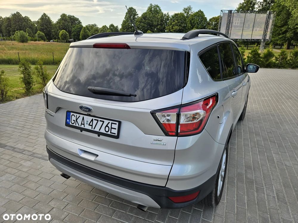 Ford Escape 1.5 EcoBoost AWD SE - 9