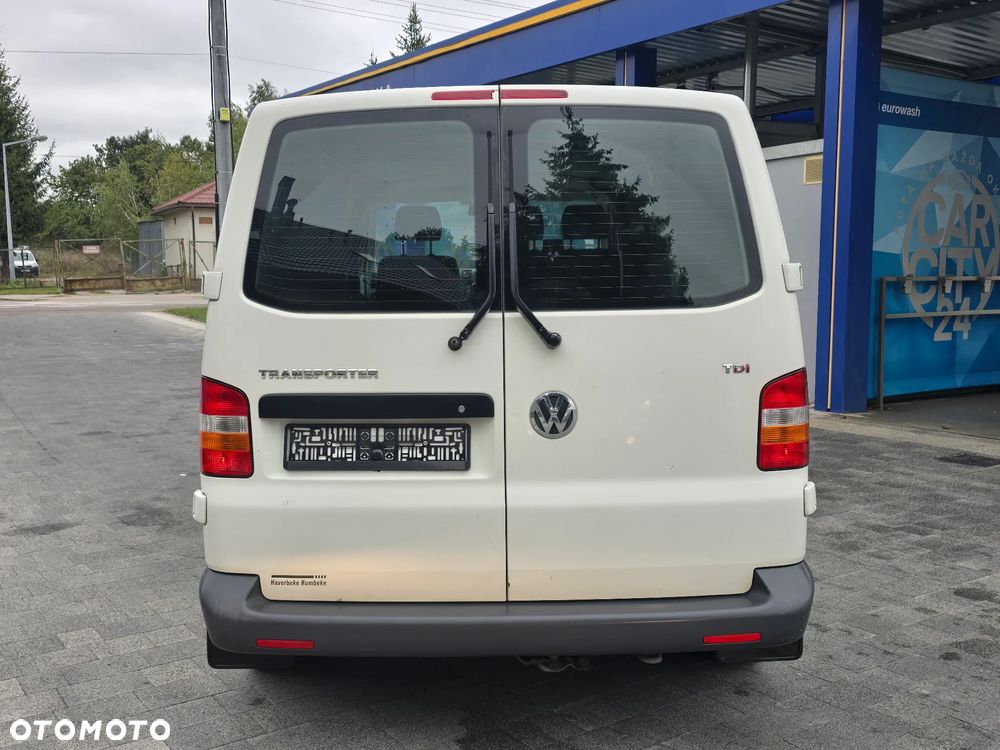 Volkswagen Transporter - 11