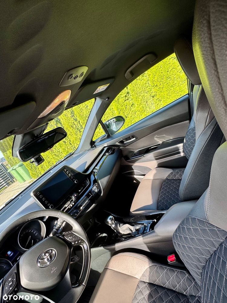 Toyota C-HR - 6