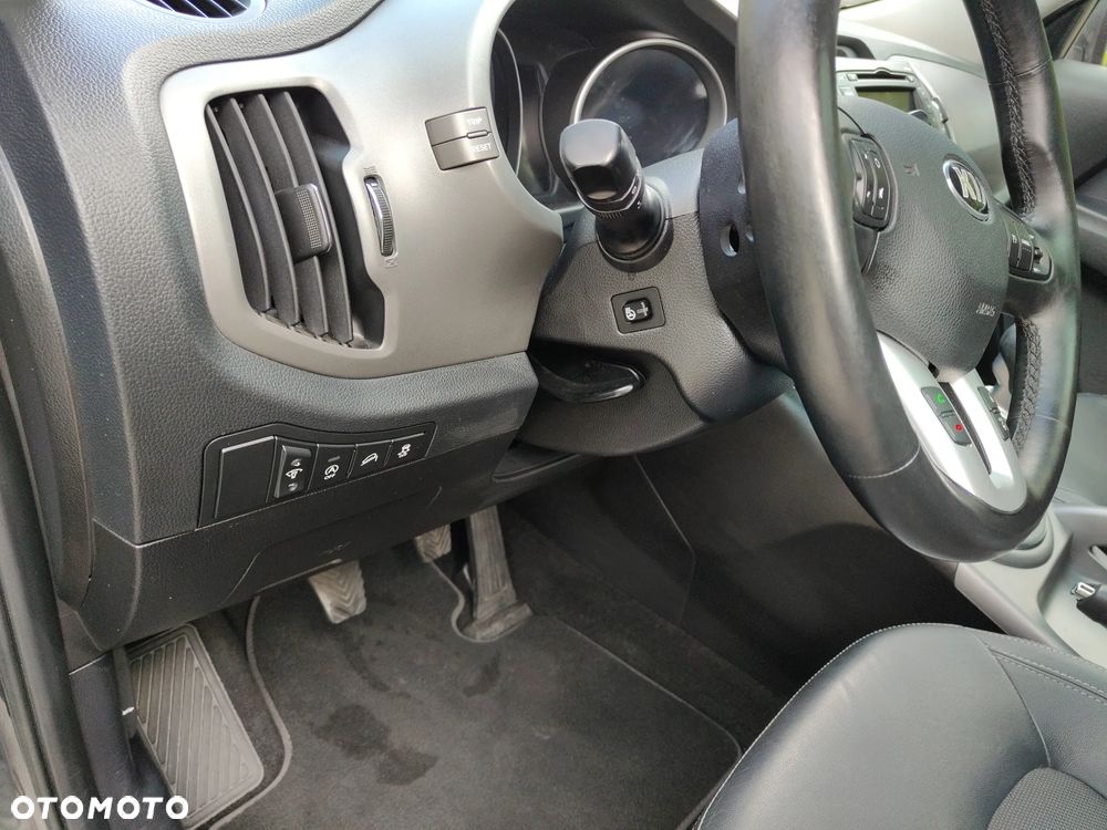 Kia Sportage 1.7 CRDI 2WD Spirit - 27