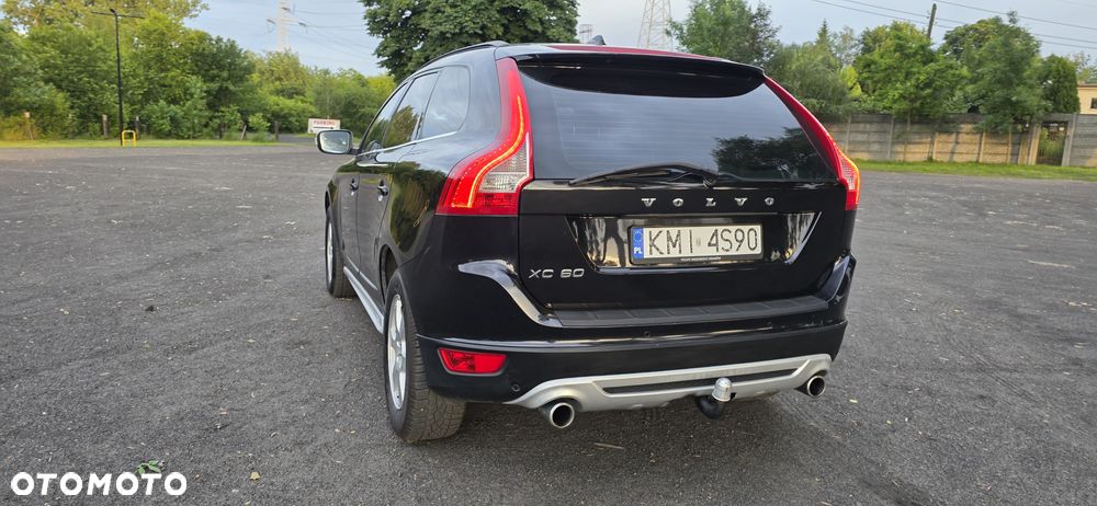 Volvo XC 60 D4 RDesign - 13