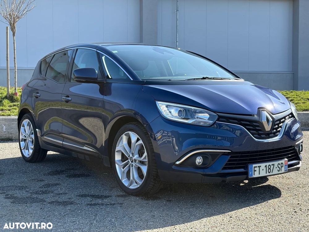 Renault Scenic BLUE dCi 120 BLACK EDITION - 10