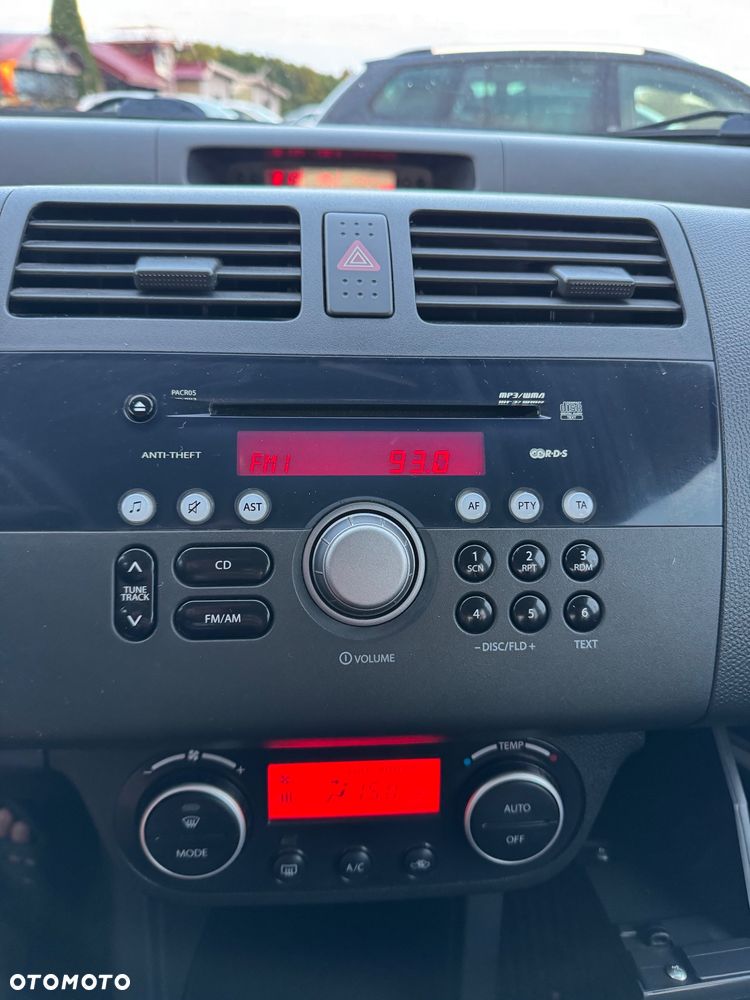 Suzuki Swift - 13
