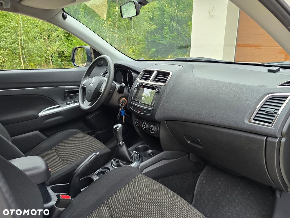 Mitsubishi ASX 1.6 Inform EU6 - 15