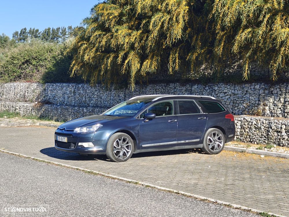 Citroën C5 Tourer 3.0 HDi V6 Exclusive Aut. - 2