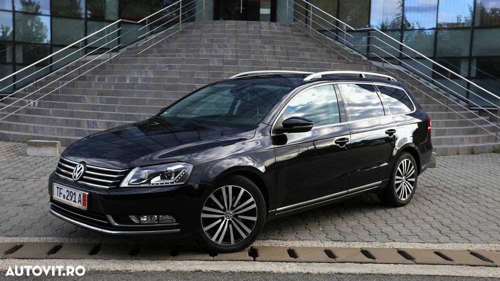 Volkswagen Passat Variant 2.0 TDI BlueMotion Technology DSG Highline - 3