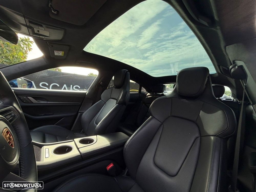 Porsche Taycan 4S - 22