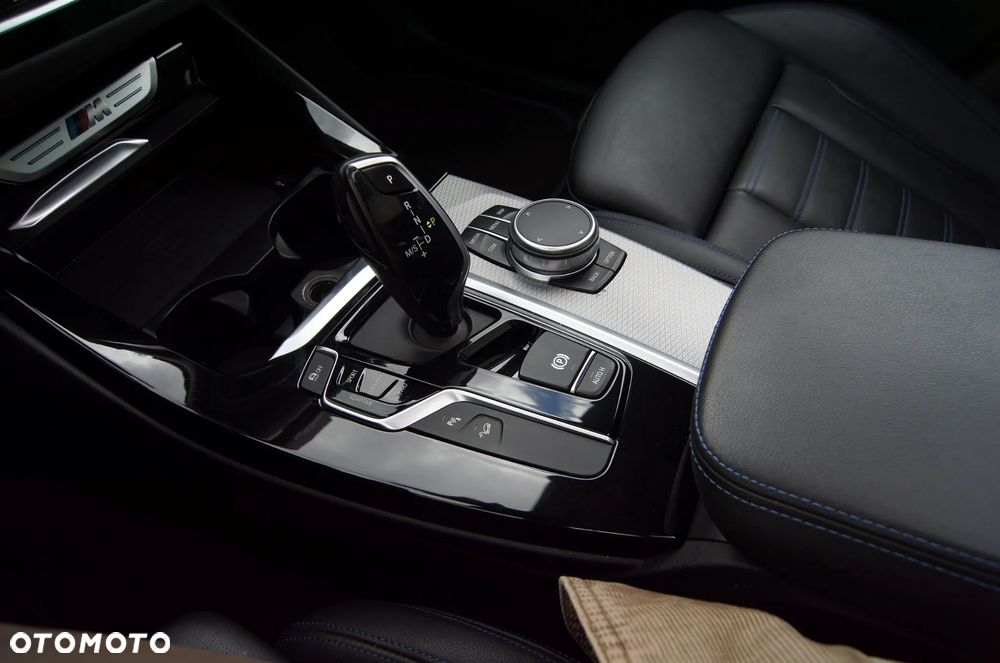 BMW X3 M M40d - 29