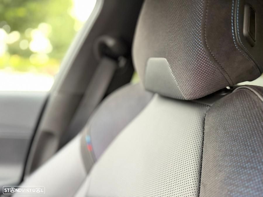 BMW 520 d Pack Desportivo M Pro - 12