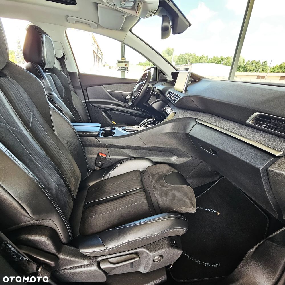 Peugeot 3008 1.6 PureTech GT S&S EAT8 - 19