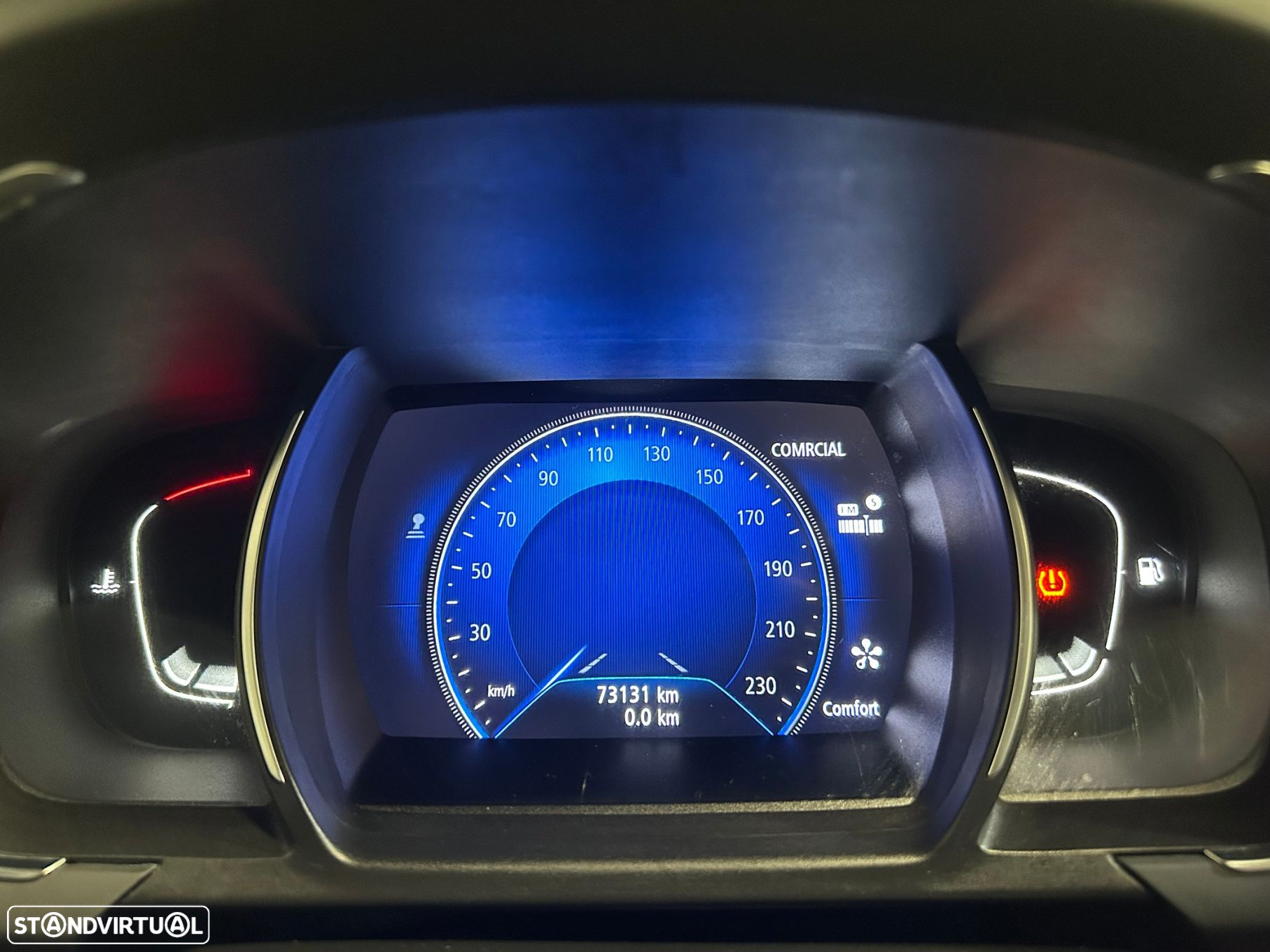 Renault Grand Scénic 1.6 dCi Intens SS - 26