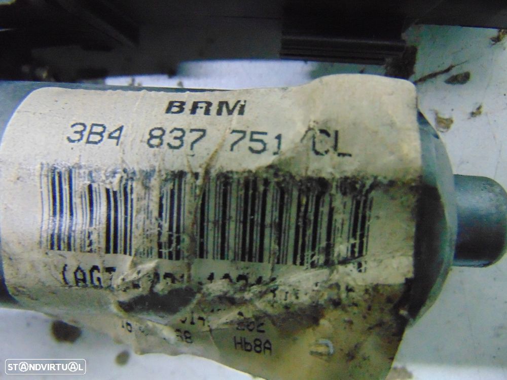 VW Passat 1998 motor do elevador frente - 2