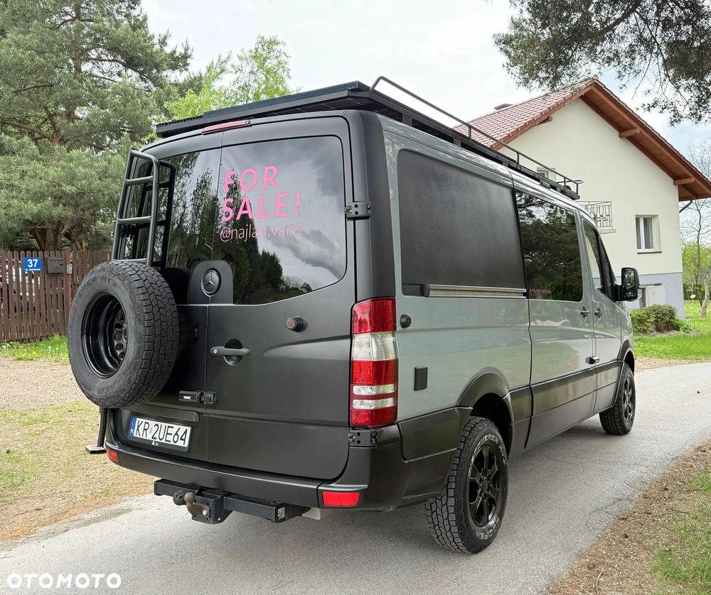 Mercedes-Benz Sprinter - 10