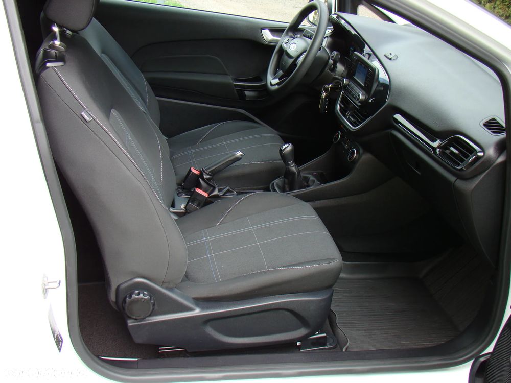 Ford Fiesta 1.1 S&S COOL&CONNECT - 26