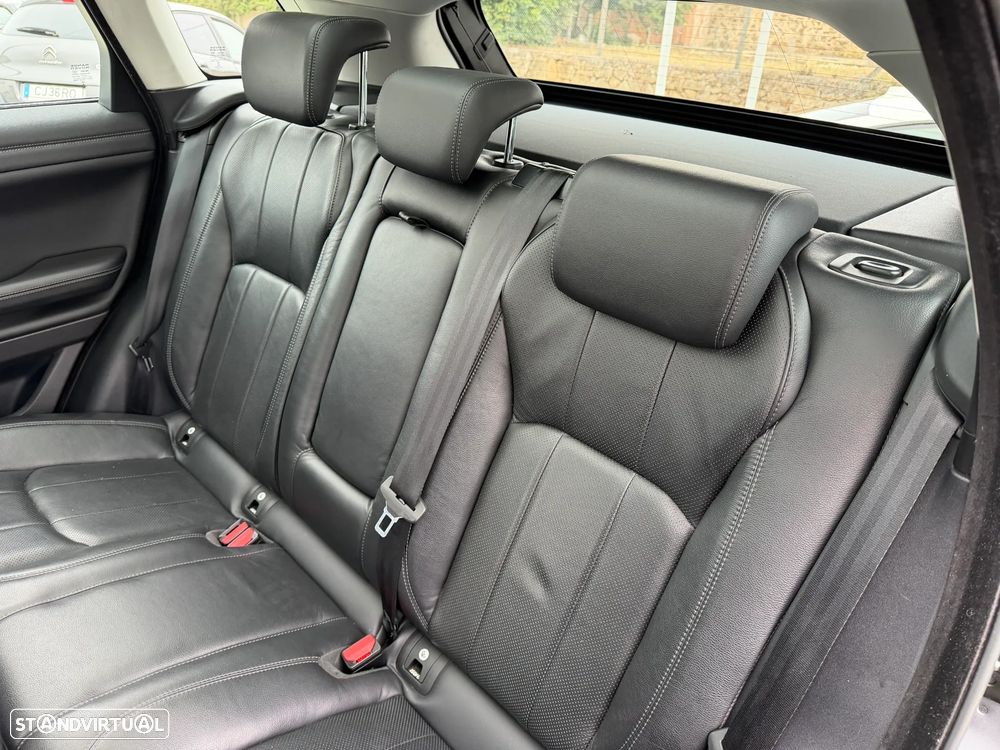 Land Rover Range Rover Evoque eD4 SE Dynamic — fotografia 9