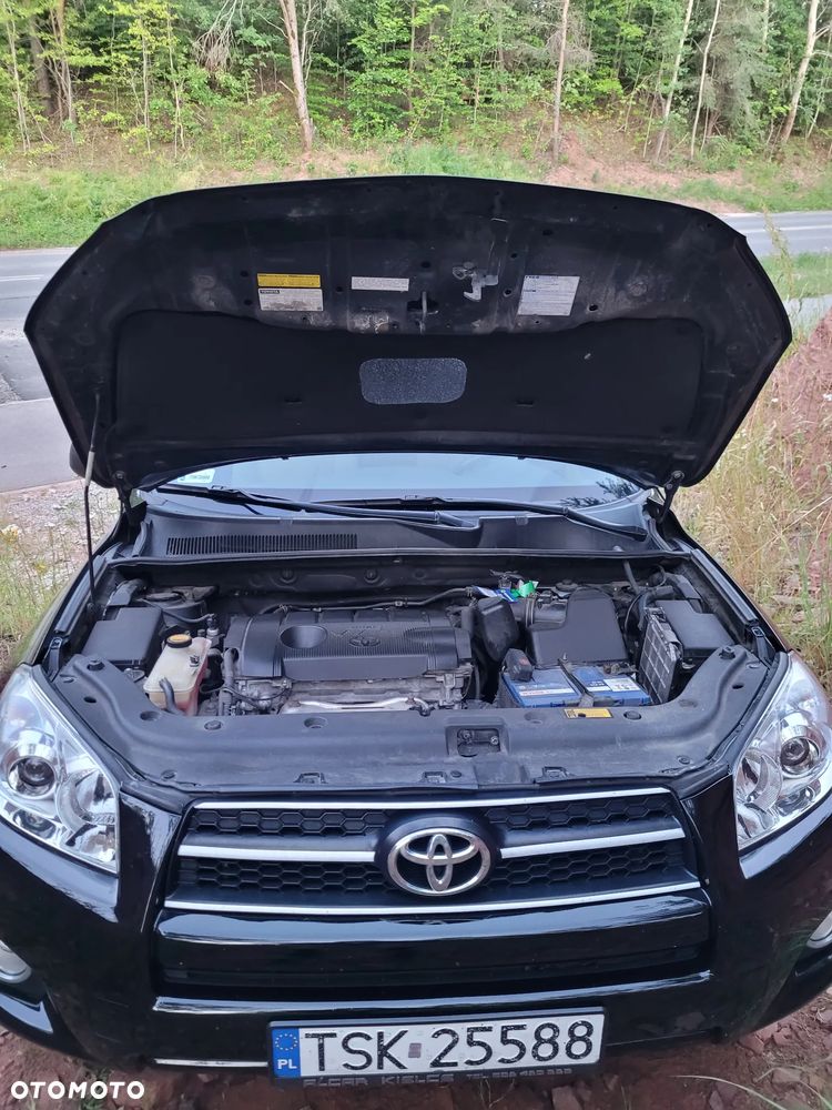 Toyota RAV4 - 7