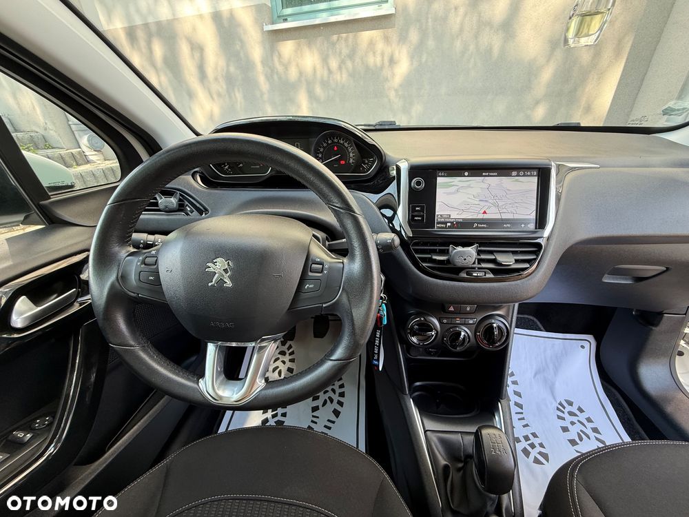 Peugeot 208 1.6 BlueHDi Active S&S - 25