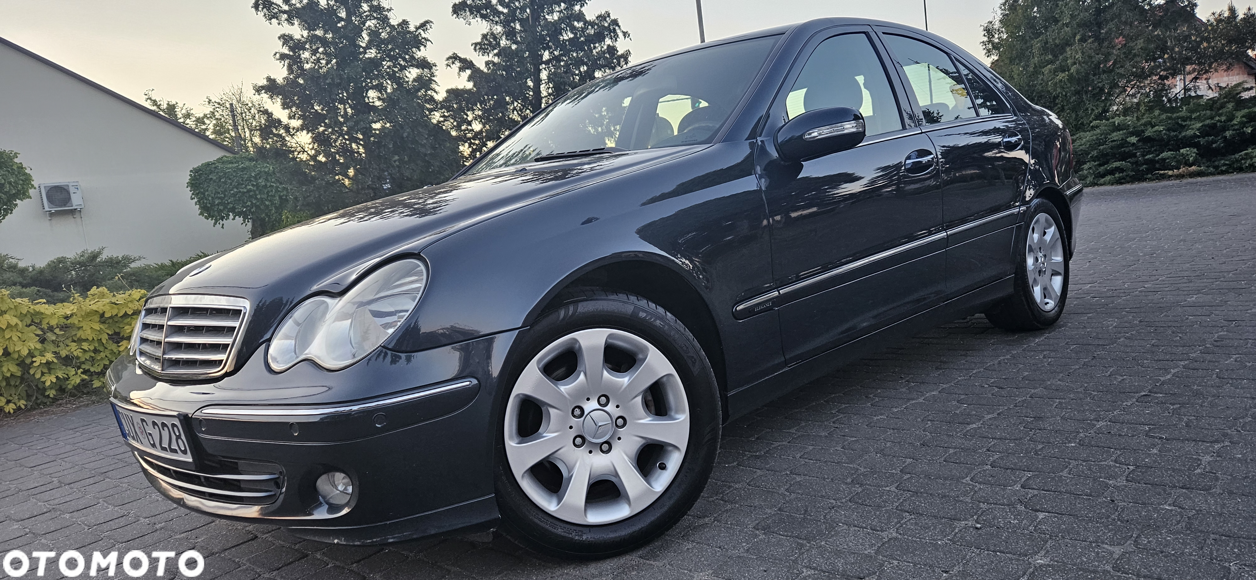 Mercedes-Benz Klasa C 180 T Kompressor Avantgarde - 7