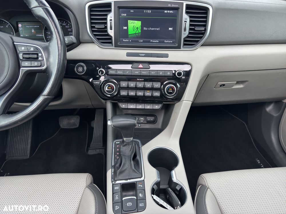 Kia Sportage 2,0 CRDI AWD Aut. Platinum - 16