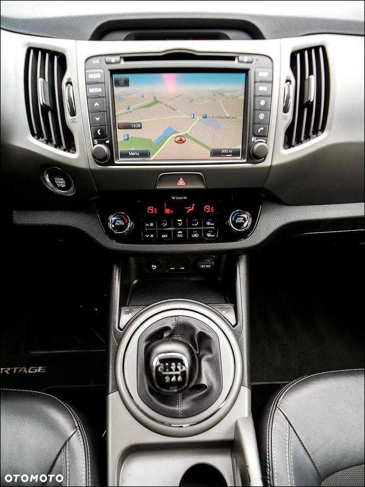 Kia Sportage 2,0 CRDI AWD Spirit - 26