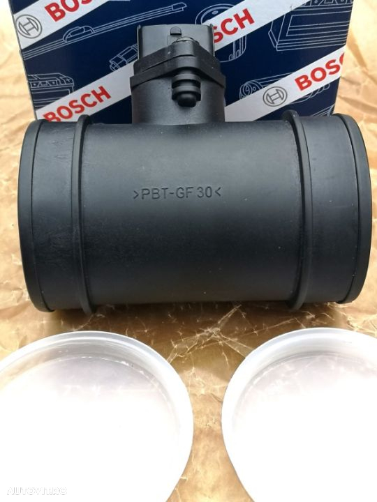 Senzor debitmetru Nissan Atleon Cabstar 3.0 120-130CP flux volum piese - 9
