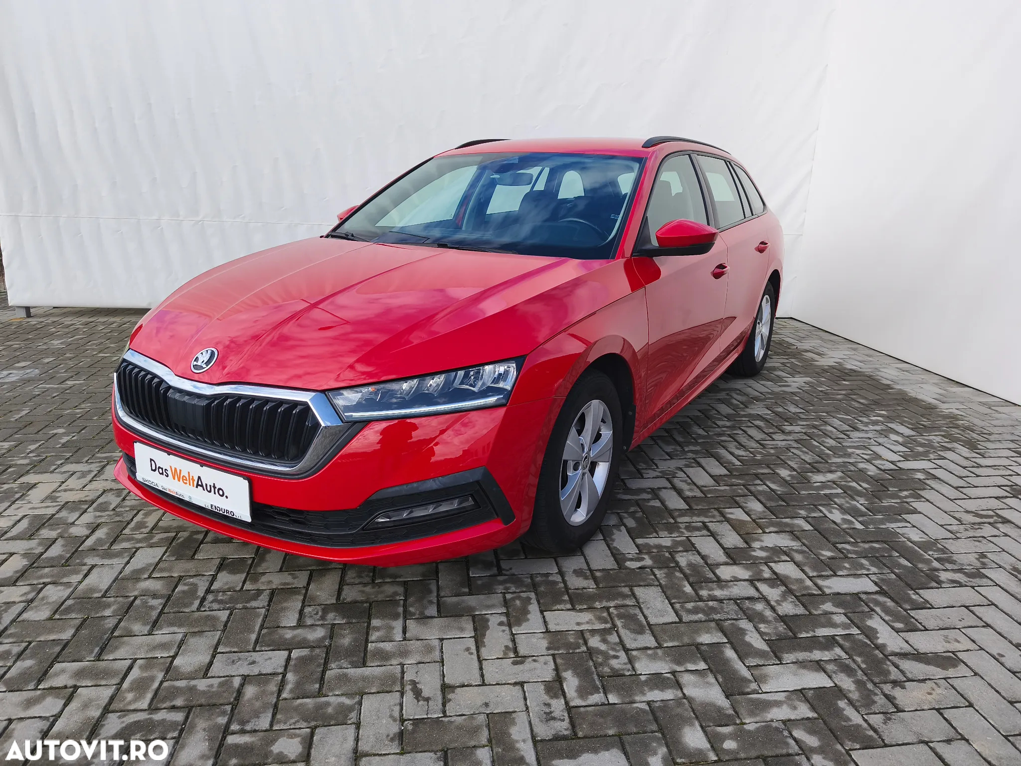 Skoda Octavia Combi 2.0 TDI Ambition - 2