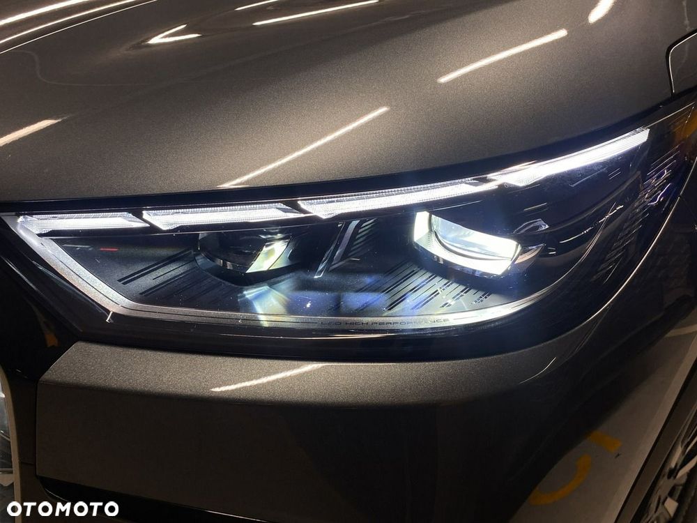 Chery Tiggo 8 - 10
