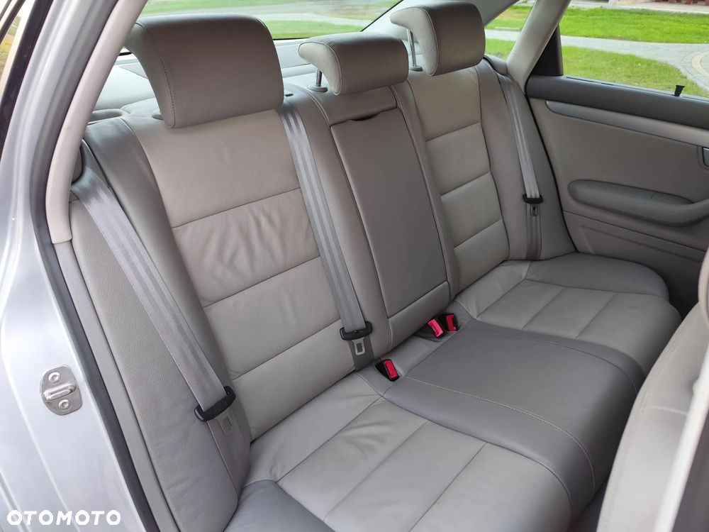Audi A4 - 16